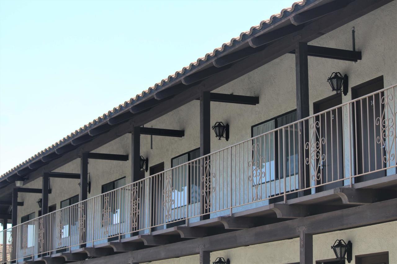 Cozy Inn Коста Меса Екстериор снимка