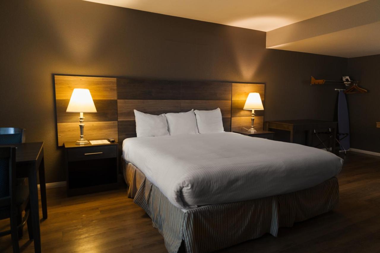 Cozy Inn Коста Меса Екстериор снимка